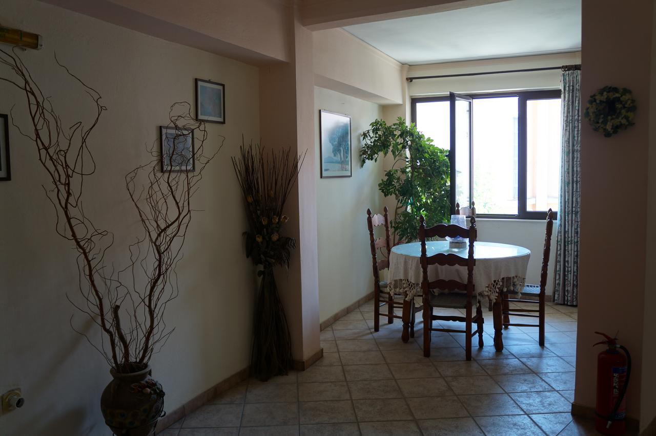 Hotel Lemonies à Diakopto Extérieur photo