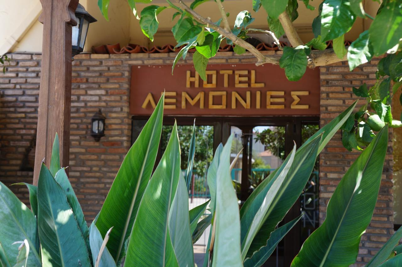 Hotel Lemonies à Diakopto Extérieur photo