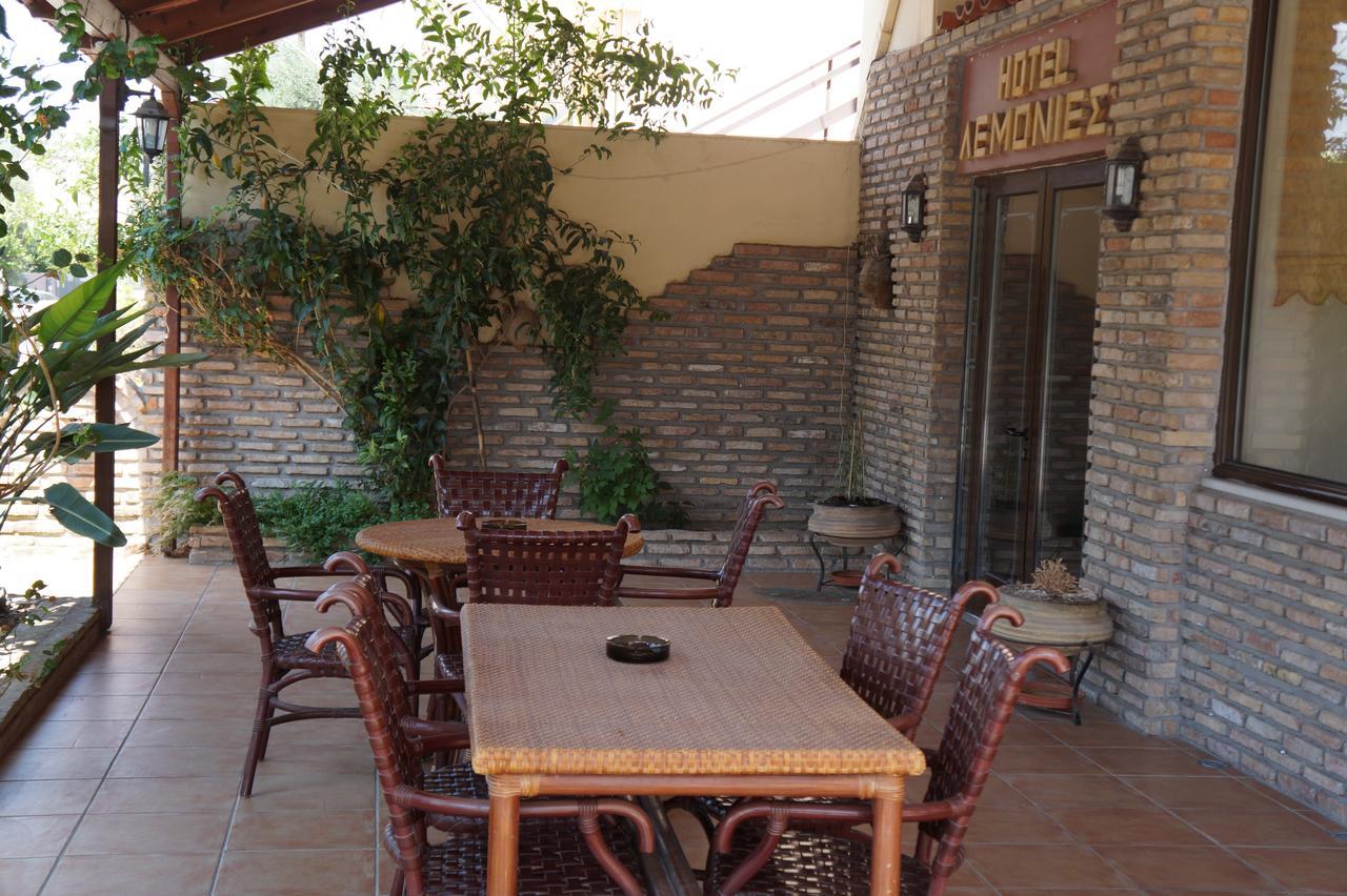 Hotel Lemonies à Diakopto Extérieur photo